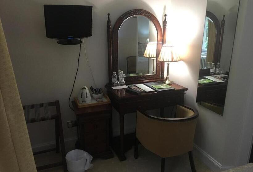 חדר בסיסי, Mansfield House