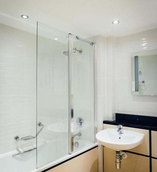 身障者適用スーペリアールーム, Letchworth Hall