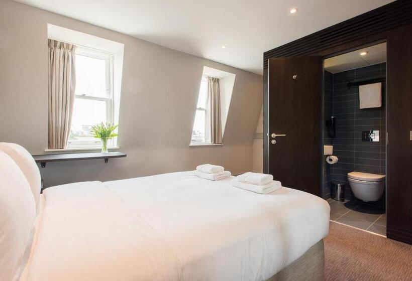 스탠다드 룸, Mowbray Court