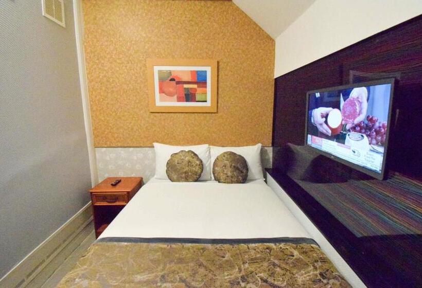 スタンダード４人部屋, Pembridge Palace