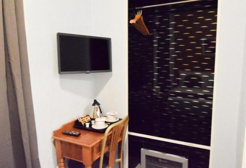 スタンダードルーム, Pembridge Palace