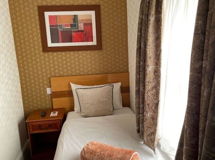 スタンダードシングルルーム, Pembridge Palace