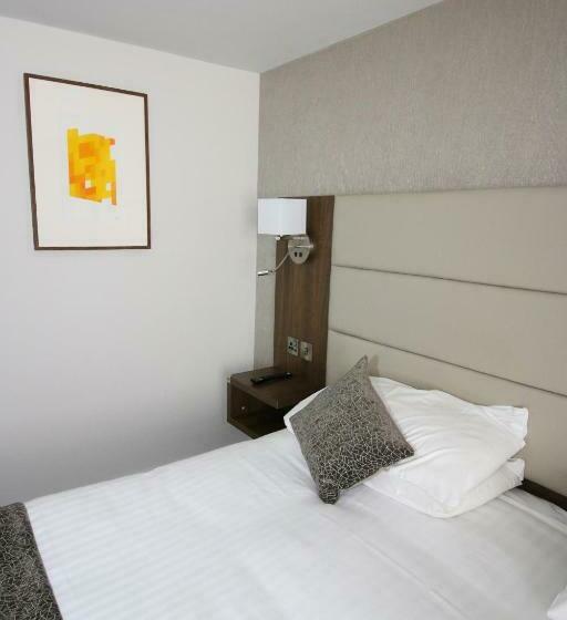 ファミリールーム, The Hind