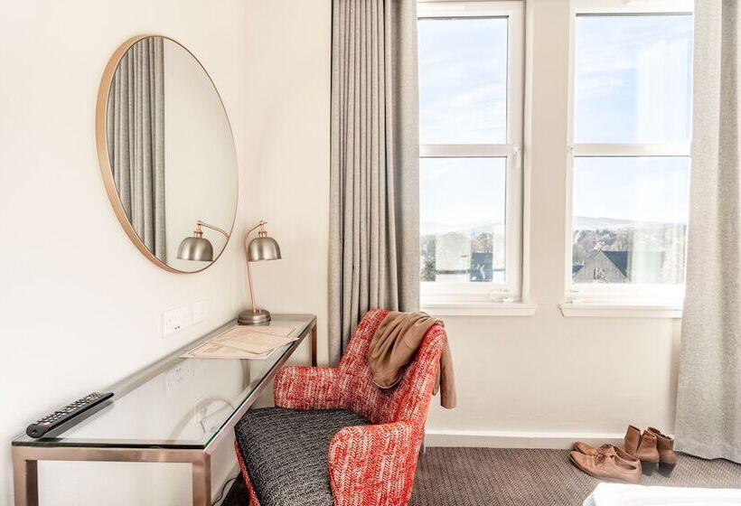 חדר סטנדרט, The Park