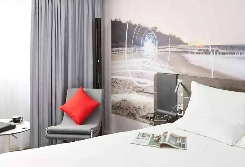 Standard-huone Parivuode, Novotel Birmingham Airport Terminal Building   Nec