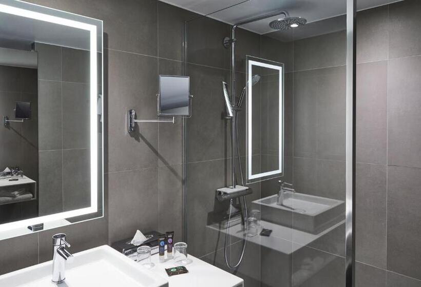 Quarto Executivo, Novotel Birmingham Airport Terminal Building   Nec
