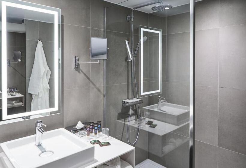 이그제큐티브 룸, Novotel Birmingham Airport Terminal Building   Nec