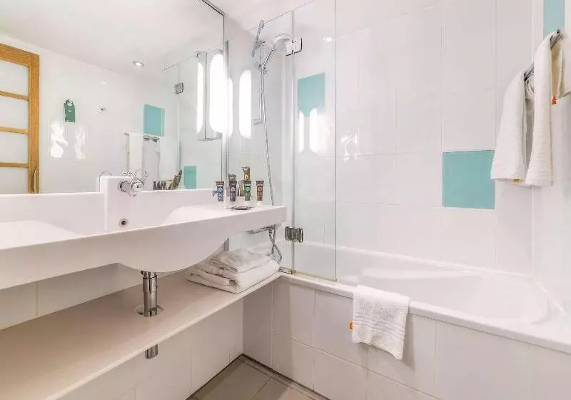 Standard-huone, Novotel Southampton