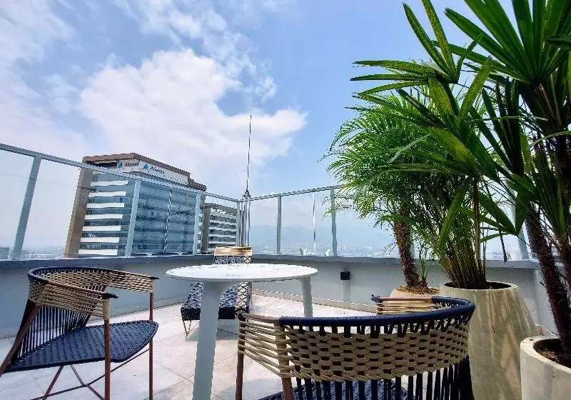 Executive-huone, Novotel Southampton