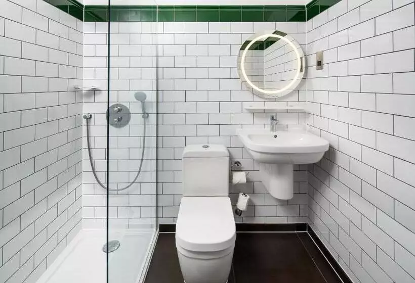 اتاق استاندارد با بالکن, Ibis Styles London Gloucester Road