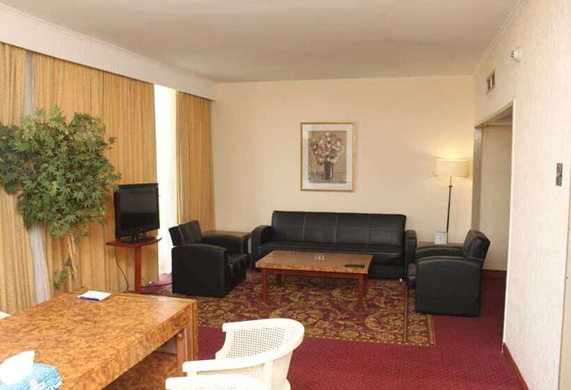 시니어 스위트, Mont Fébé