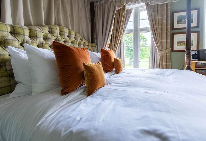 جناح جونيور, Schloss Roxburghe, Part Of Destination By Hyatt