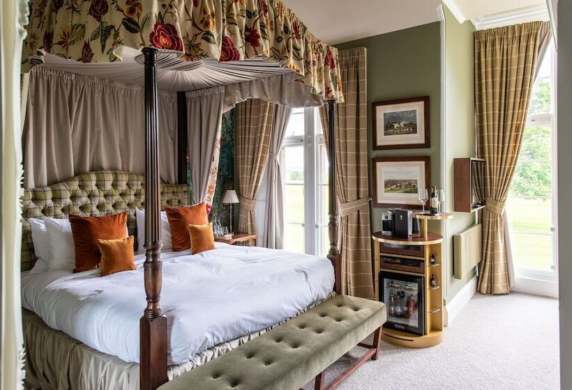 جناح جونيور, Schloss Roxburghe, Part Of Destination By Hyatt