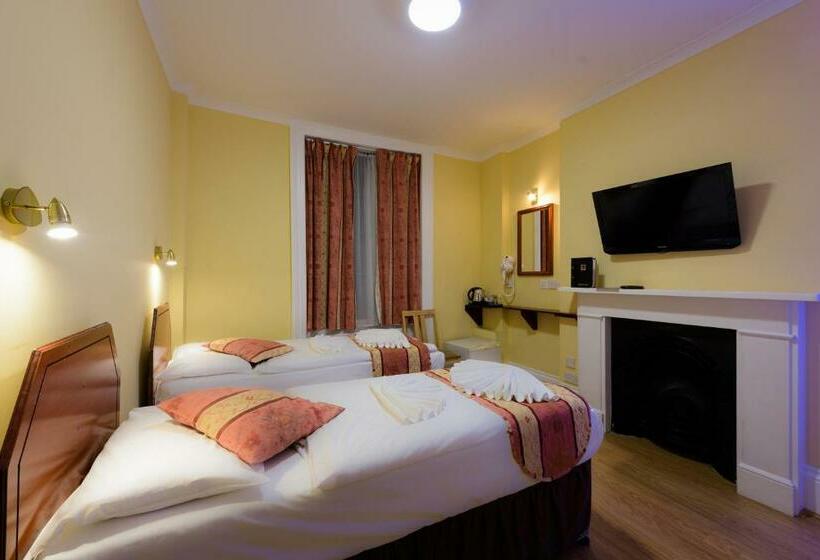 标准三人间, Shakespeare