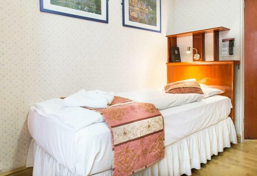 标准单人间, Shakespeare