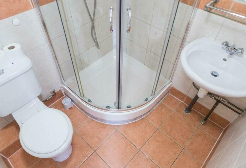 标准间, Shakespeare