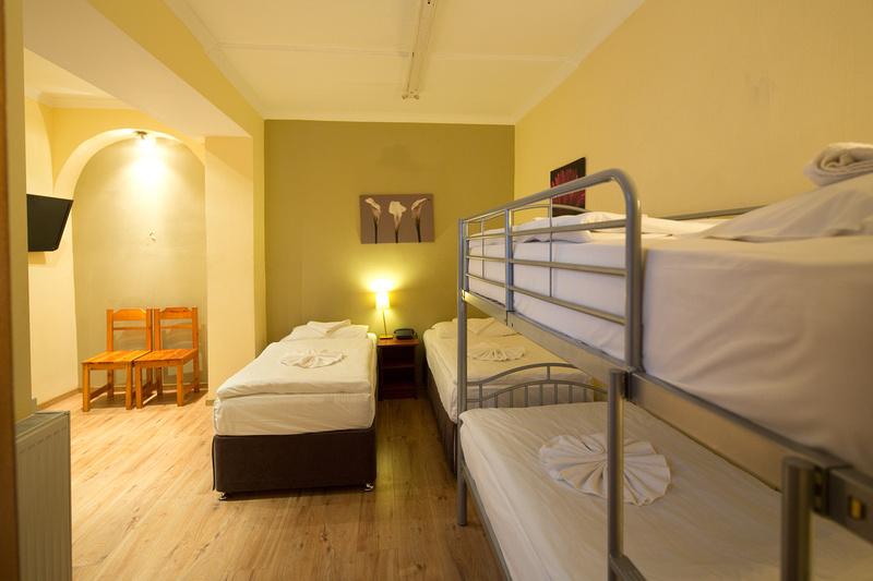 四人标准间, Shakespeare