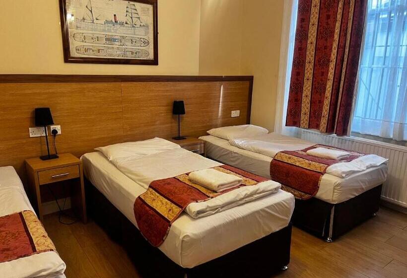 标准三人间, Shakespeare