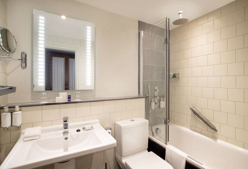 标准间, Sloane Square