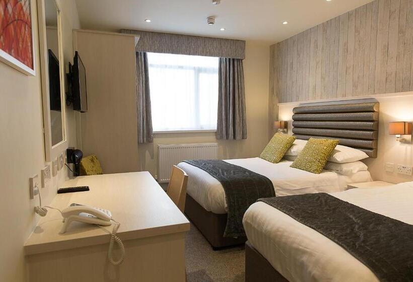 デラックスファミリールーム, St Ives