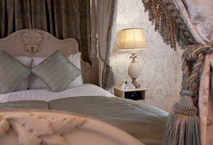 Люкс, St James Hotel; Bw Premier Collection