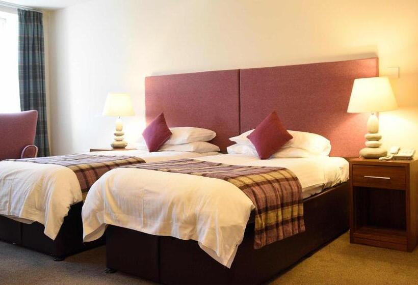 수피리어 룸, The Royal