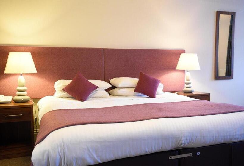 디럭스 룸, The Royal