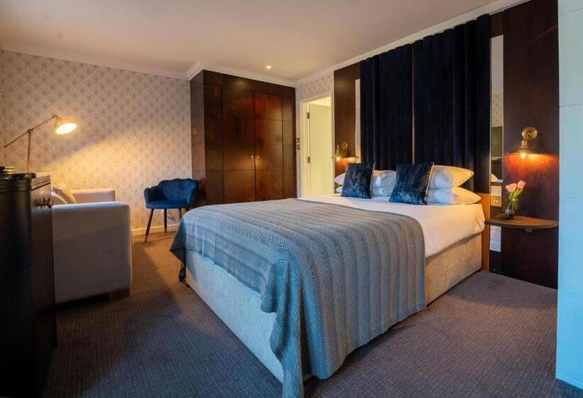Классический Номер, The Winchester Hotel And Spa