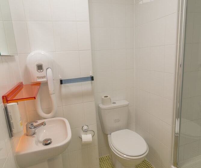 标准间, Victoria Inn London