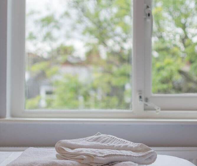 标准间, Victoria Inn London