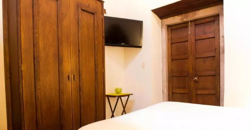 اتاق استاندارد یک نفره, Victoria Inn London