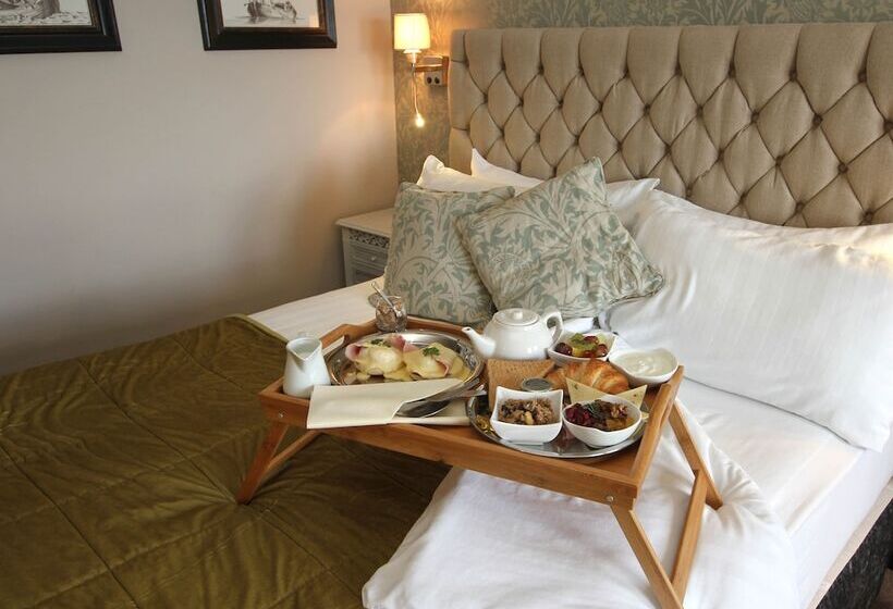 غرفة سوبيريور, West Highland