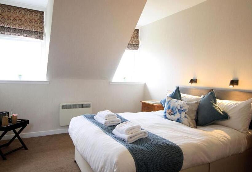 غرفة قياسية, West Highland