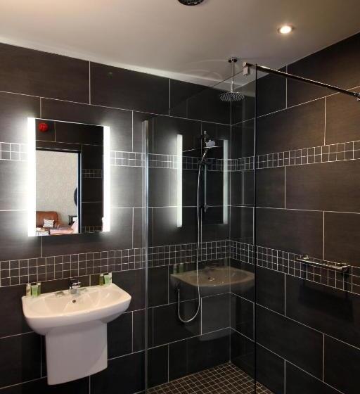 带大床的套房, West Highland