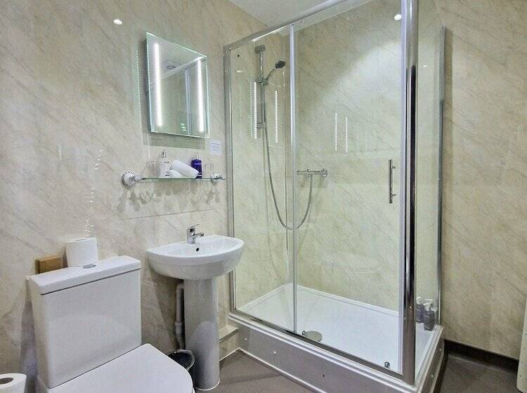 高级大房间, West Highland