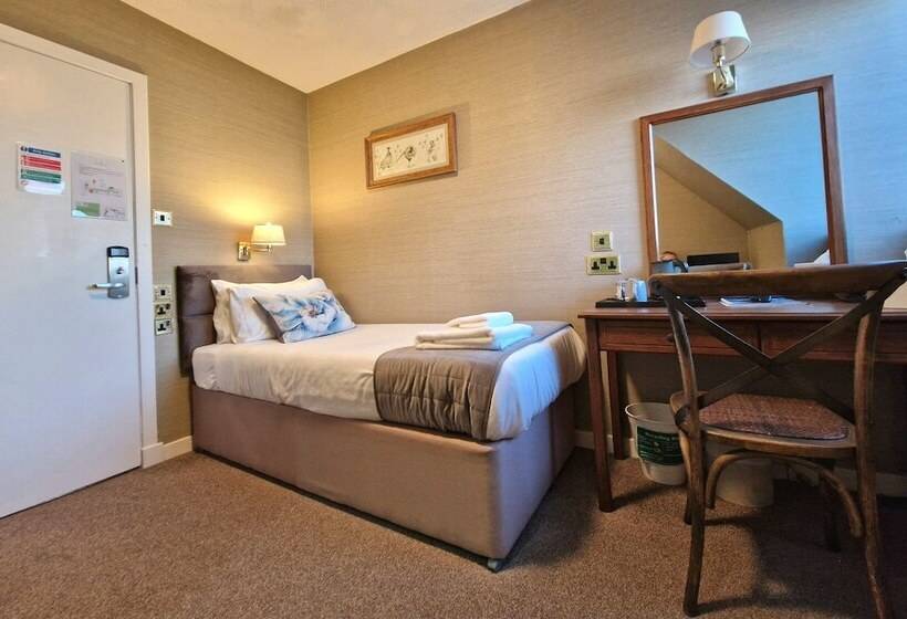 غرفة قياسية فردية, West Highland