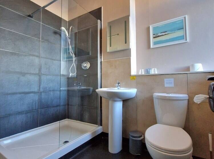 غرفة كلاسيكية, West Highland