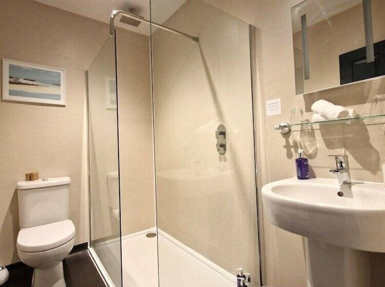 高级大房间, West Highland