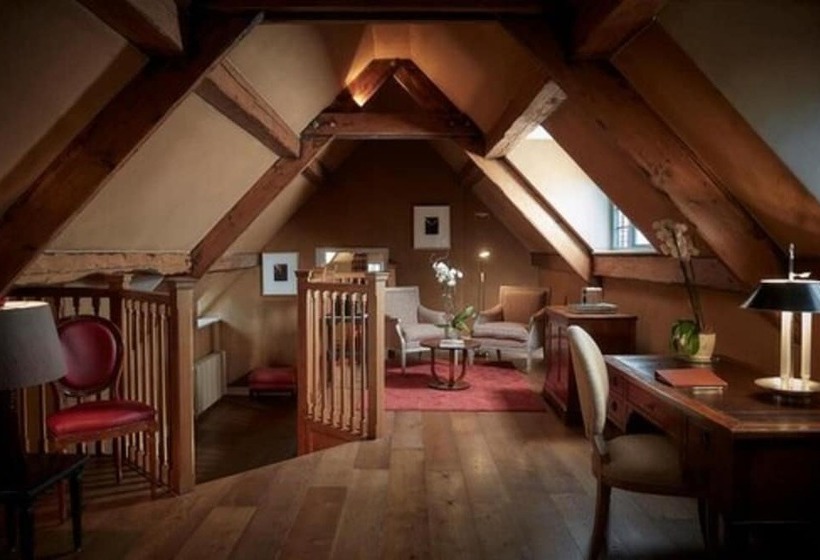 סוויטה דלוקס, Whatley Manor