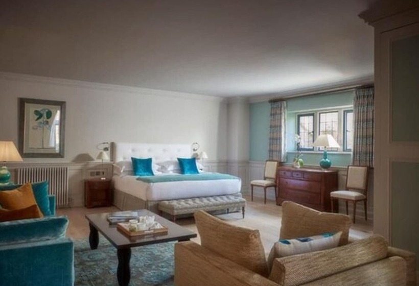 סוויטת ג'וניור, Whatley Manor