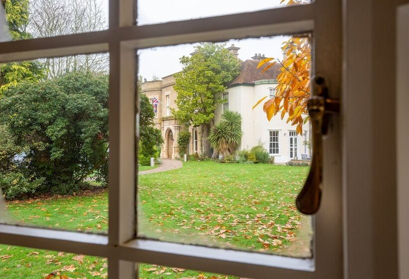 חדר סטנדרט, Woodland Manor