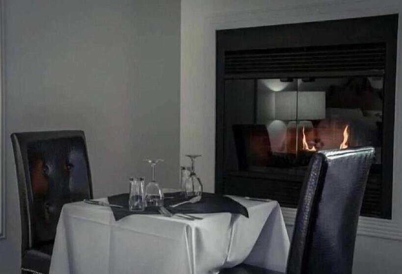 Quarto Estandar Cama King para Deficientes Físicos, Auberge La Camarine
