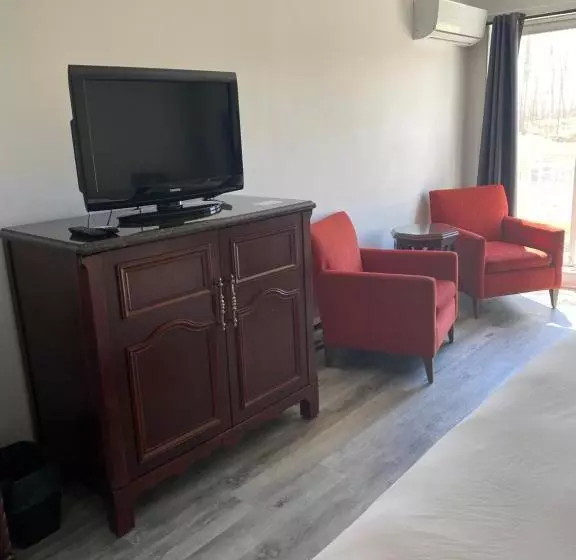 身障者適用キングサイズベッドルーム, Auberge La Camarine