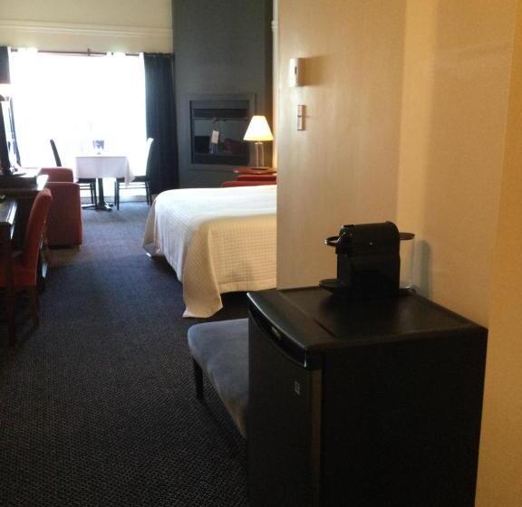 Suíte Cama King, Auberge La Camarine