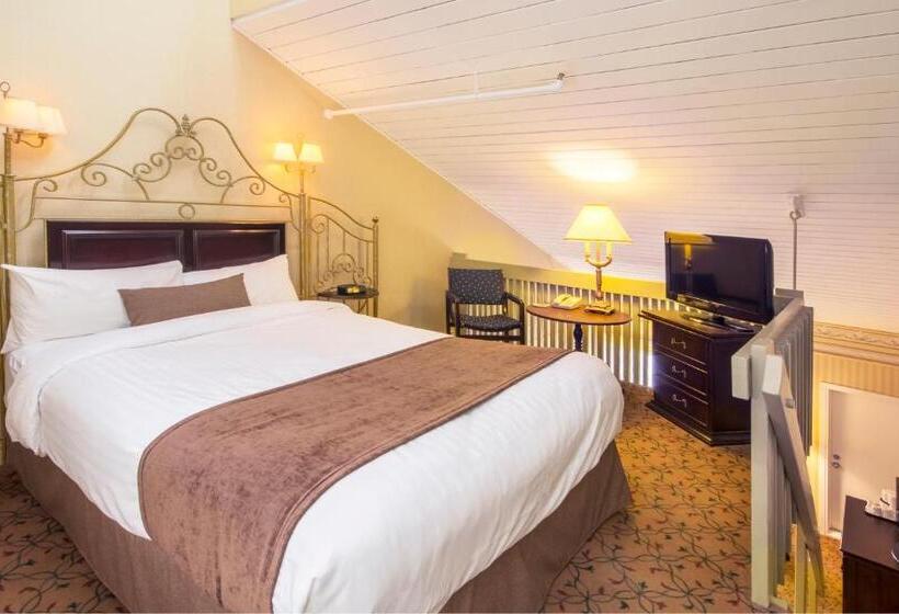 جناح مزوَّد بشرفة, Auberge Québec