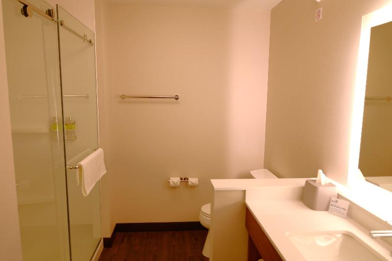 スタンダードルーム, Canad Inns Destination Centre Windsor Park