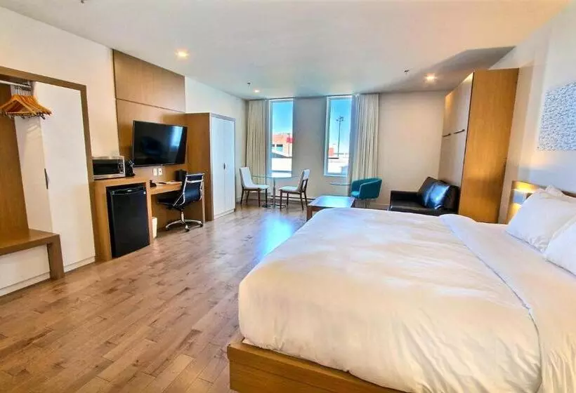 Executive Suite met Kingsize Bed, Le Navigateur