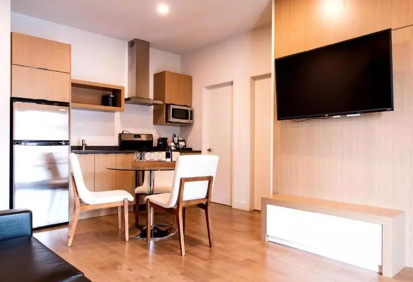 Standaard Studio met Kingsize Bed, Le Navigateur