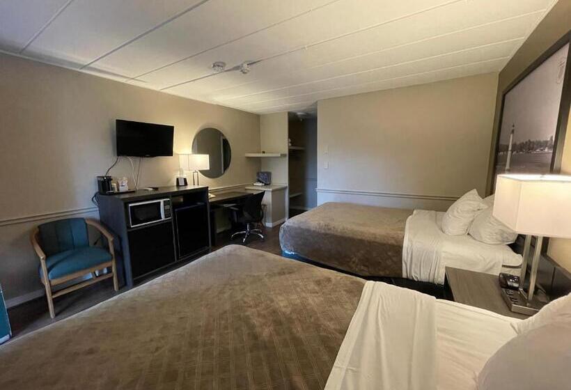 스탠다드 룸, Super 8 By Wyndham Gananoque Country Squire Resort