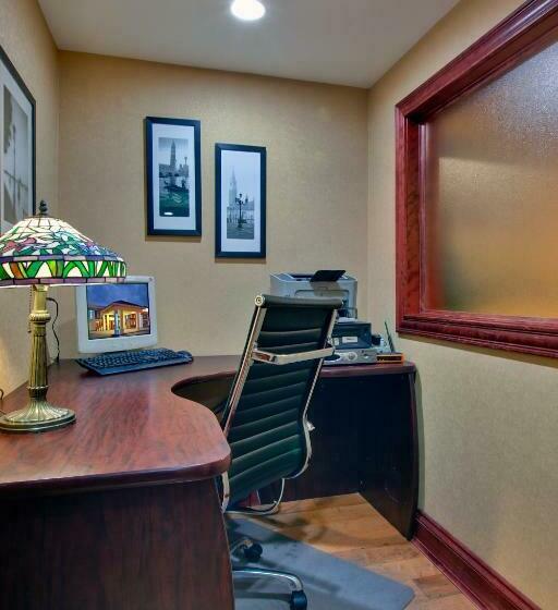 غرفة ديلوكس, Holiday Inn Express Hotel & Suites Charlottetown, An Ihg